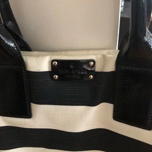 Kate spade ♠️ black and cream tote